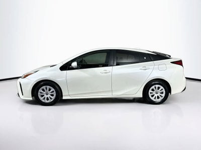 2020 Toyota Prius LE