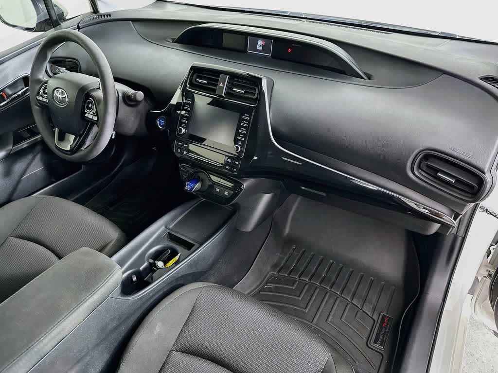 2020 Toyota Prius LE