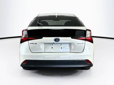 2020 Toyota Prius LE