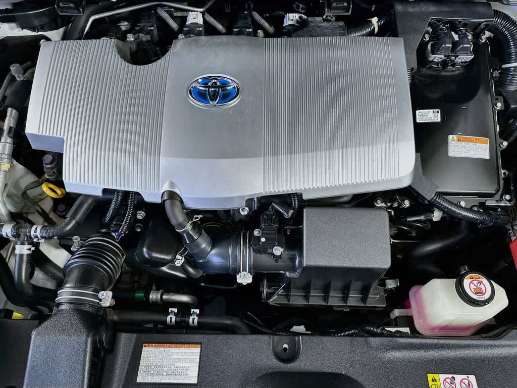 2020 Toyota Prius LE