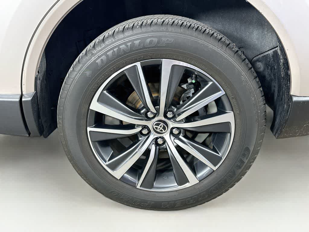 2021 Toyota Venza LE