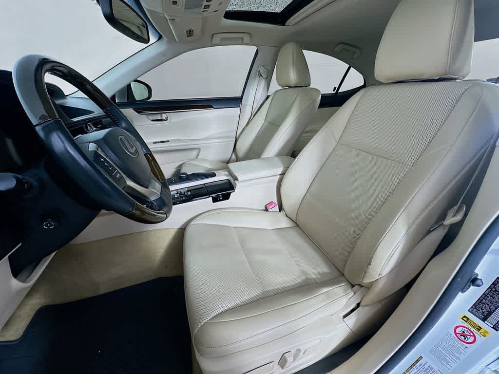 2015 Lexus ES 350 Base