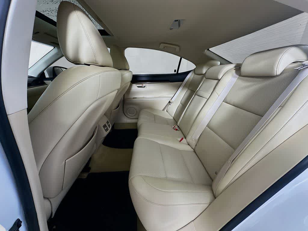 2015 Lexus ES 350 Base