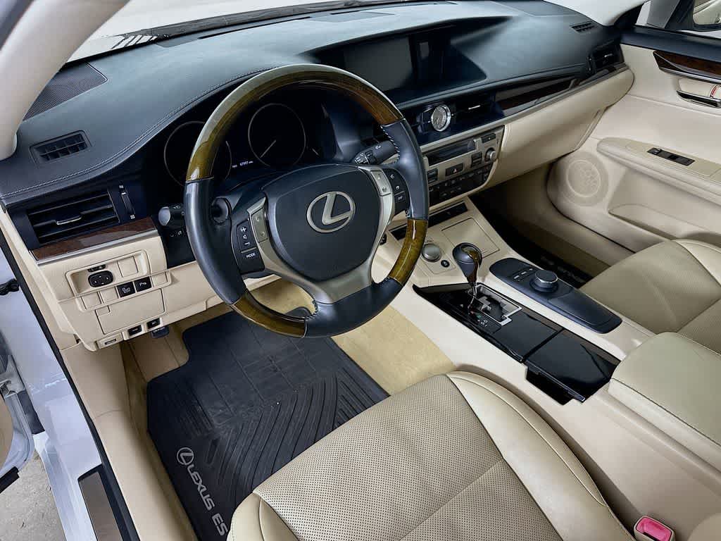 2015 Lexus ES 350 Base