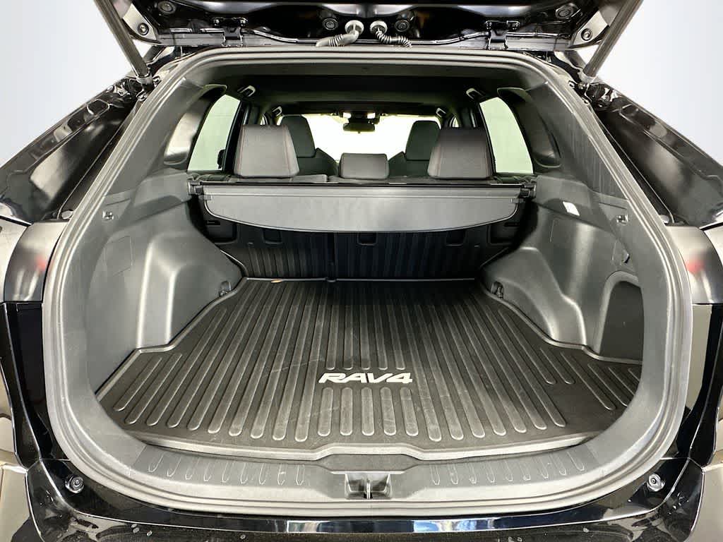 2023 Toyota RAV4 Prime SE