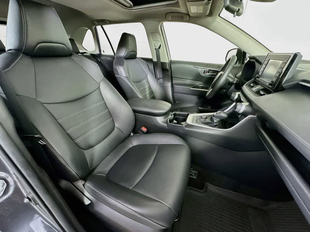 2021 Toyota RAV4 Hybrid XLE Premium