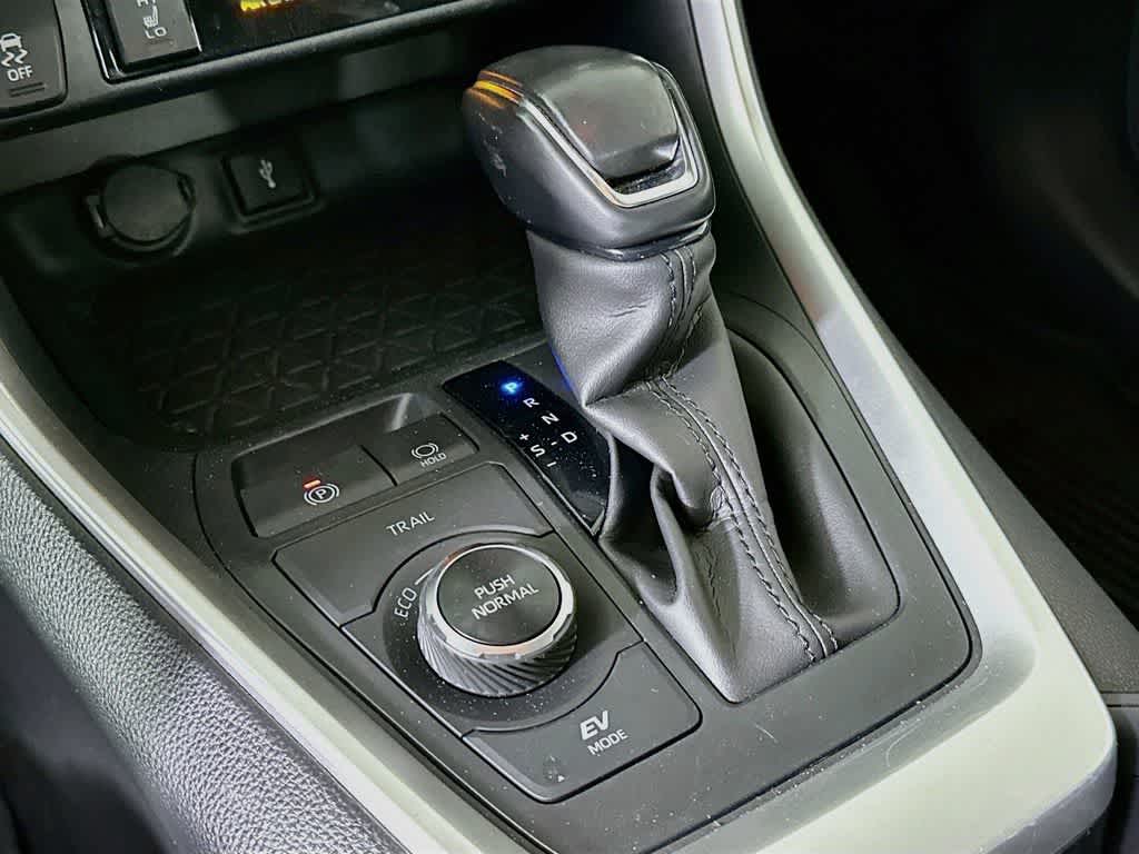 2021 Toyota RAV4 Hybrid XLE Premium