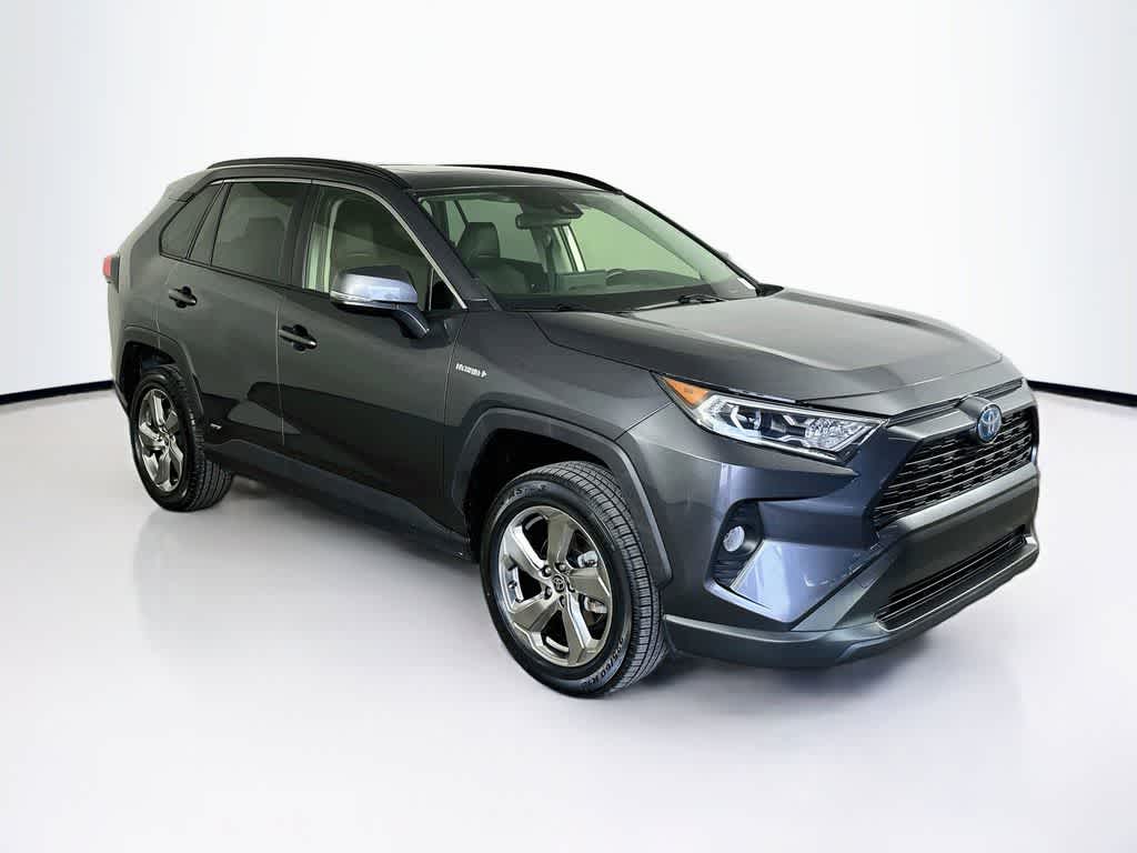 2021 Toyota RAV4 Hybrid XLE Premium