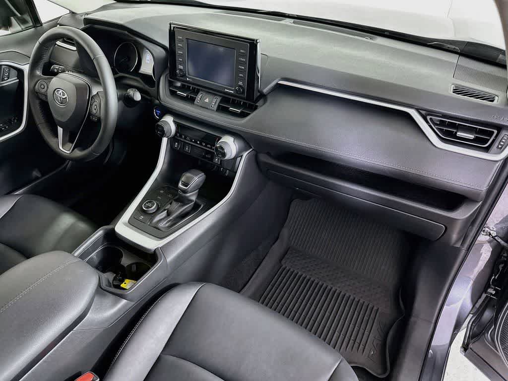 2021 Toyota RAV4 Hybrid XLE Premium