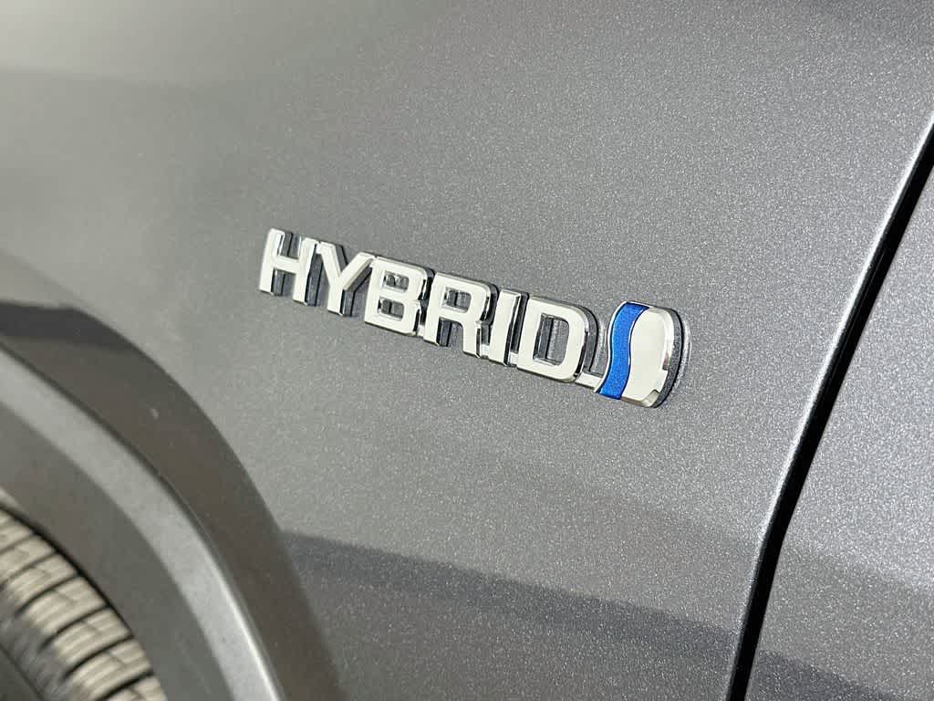 2021 Toyota RAV4 Hybrid XLE Premium