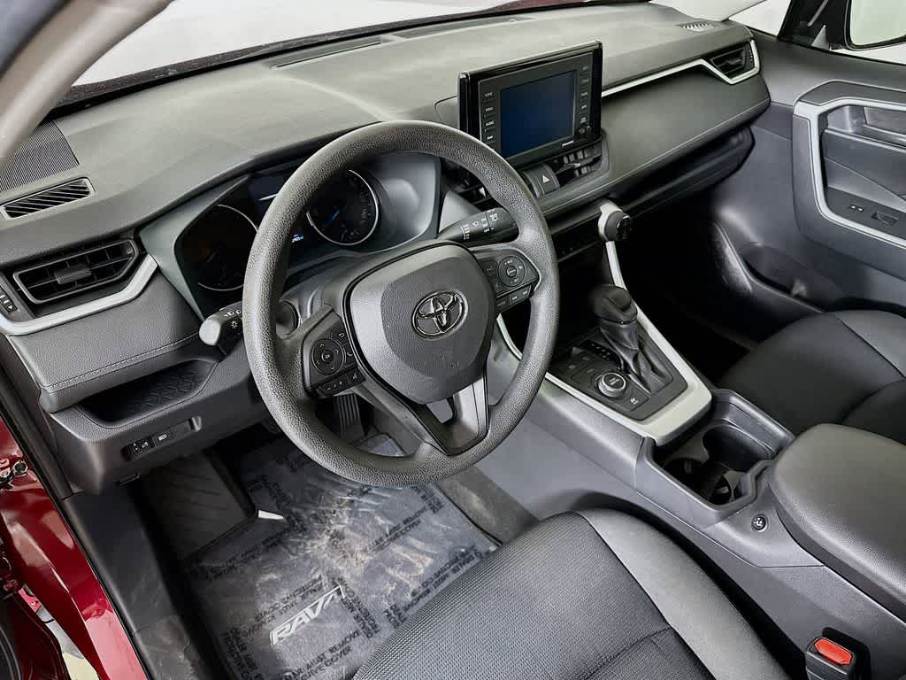 2021 Toyota RAV4 Hybrid LE