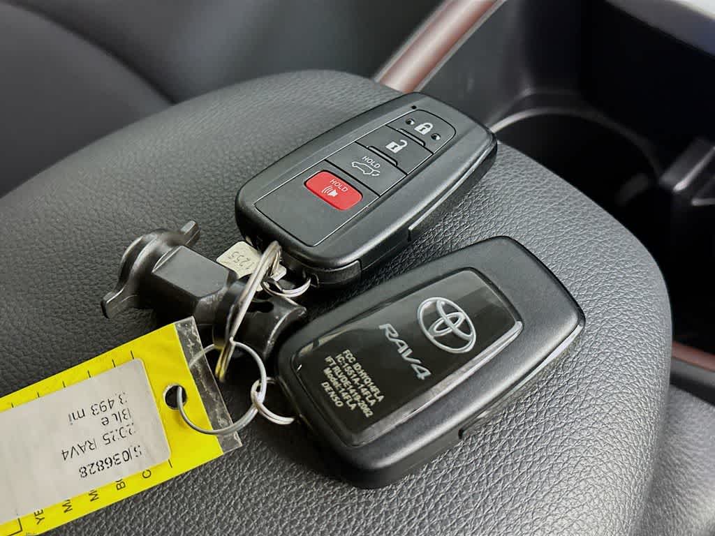 2025 Toyota RAV4 Limited