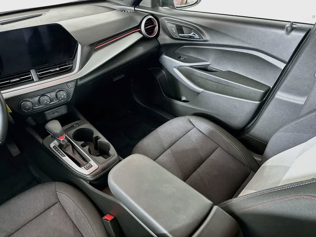 2025 Chevrolet Trax 1RS