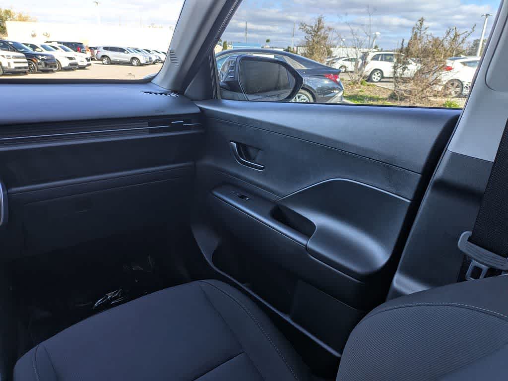 2025 Hyundai Kona SEL Convenience