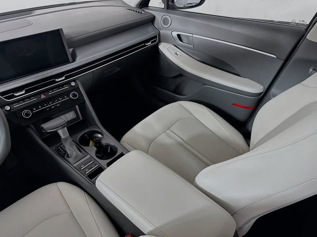 2025 Hyundai Sonata SE
