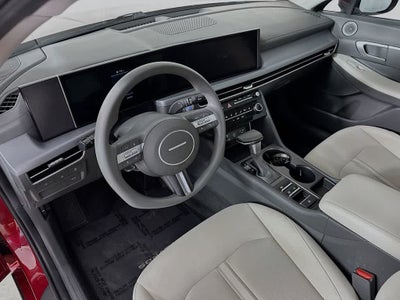 2025 Hyundai Sonata SE