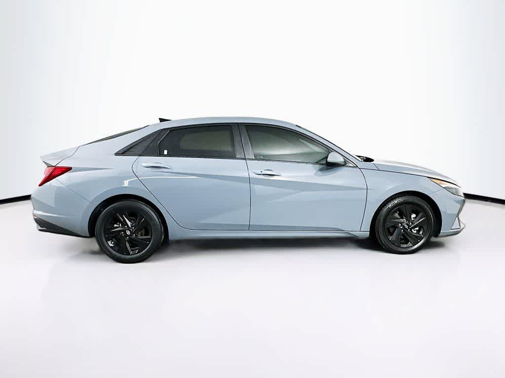 2021 Hyundai Elantra Hybrid Blue