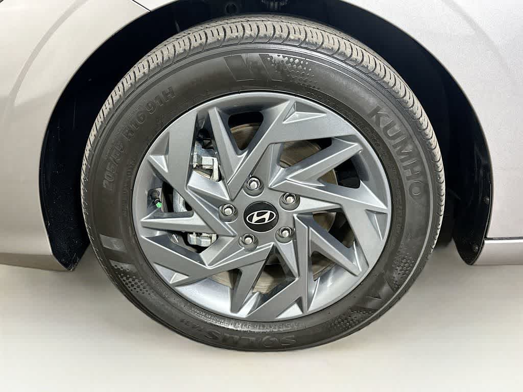 2024 Hyundai Elantra Hybrid Blue