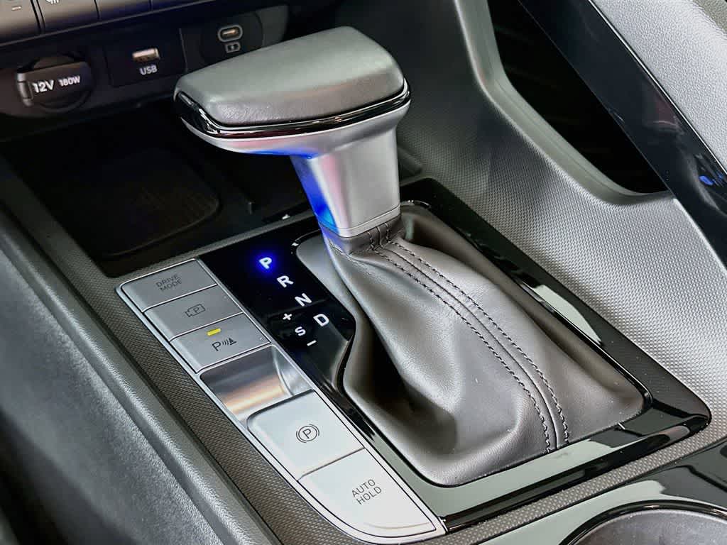 2024 Hyundai Elantra Hybrid Limited