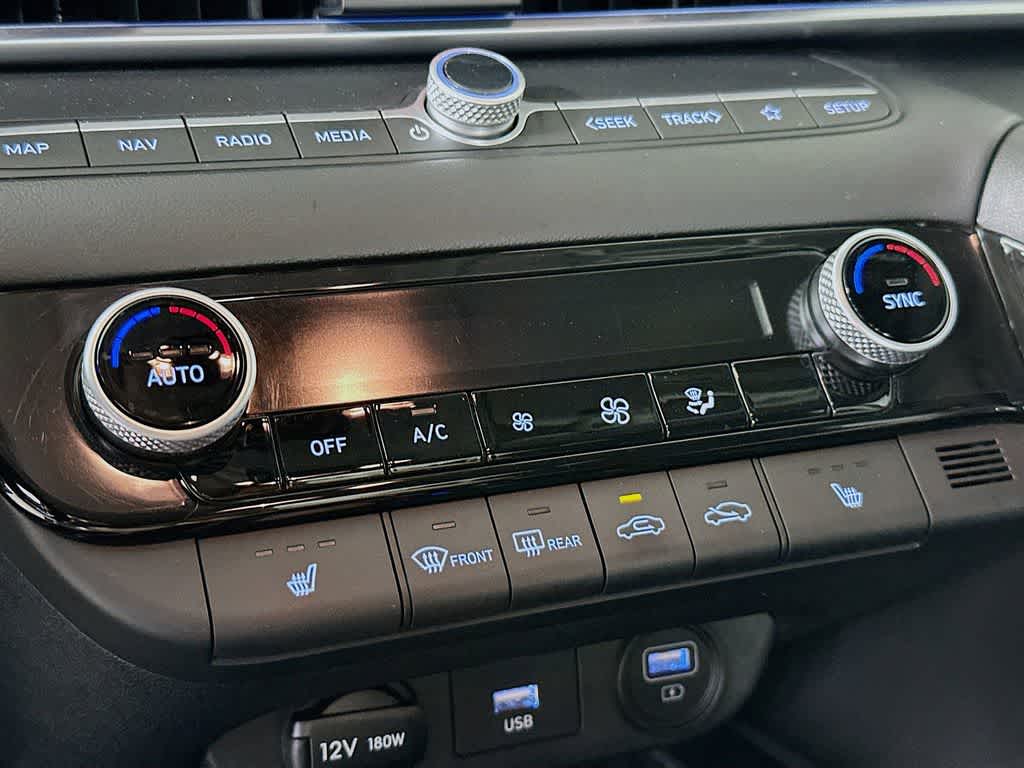 2022 Hyundai Elantra Limited