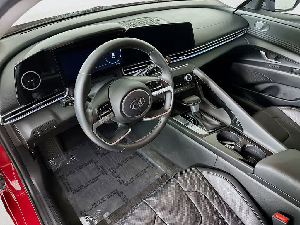 2022 Hyundai Elantra Limited