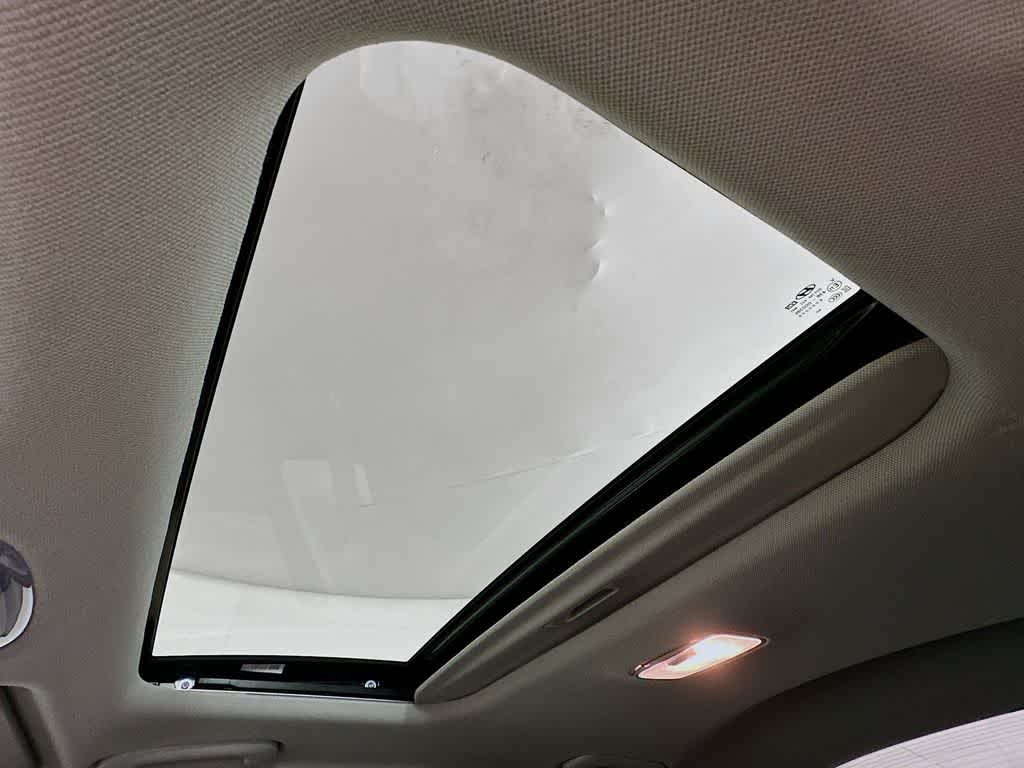 2022 Hyundai Elantra Limited