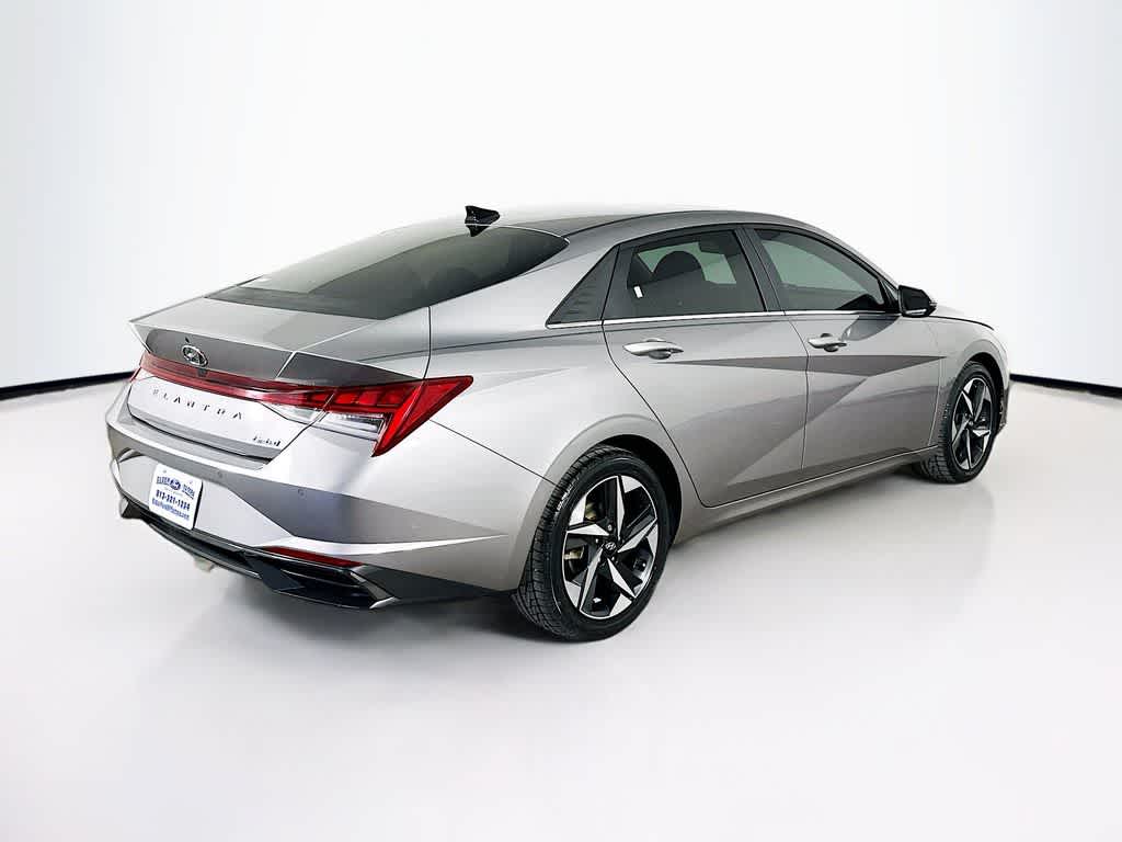 2022 Hyundai Elantra Limited