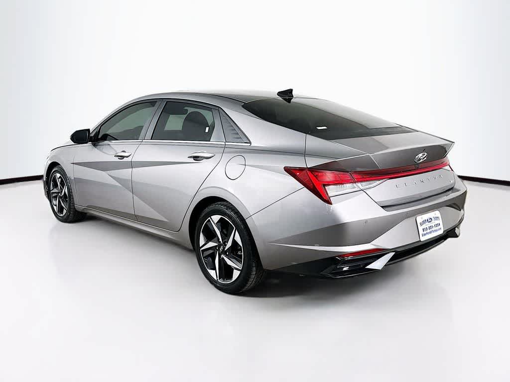 2022 Hyundai Elantra Limited