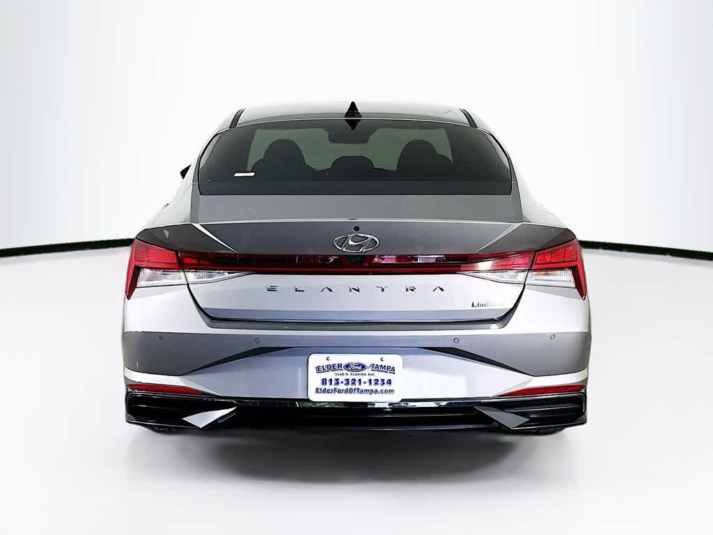 2022 Hyundai Elantra Limited