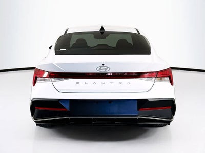 2025 Hyundai Elantra SEL Convenience
