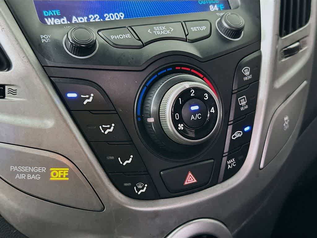 2015 Hyundai Veloster Base