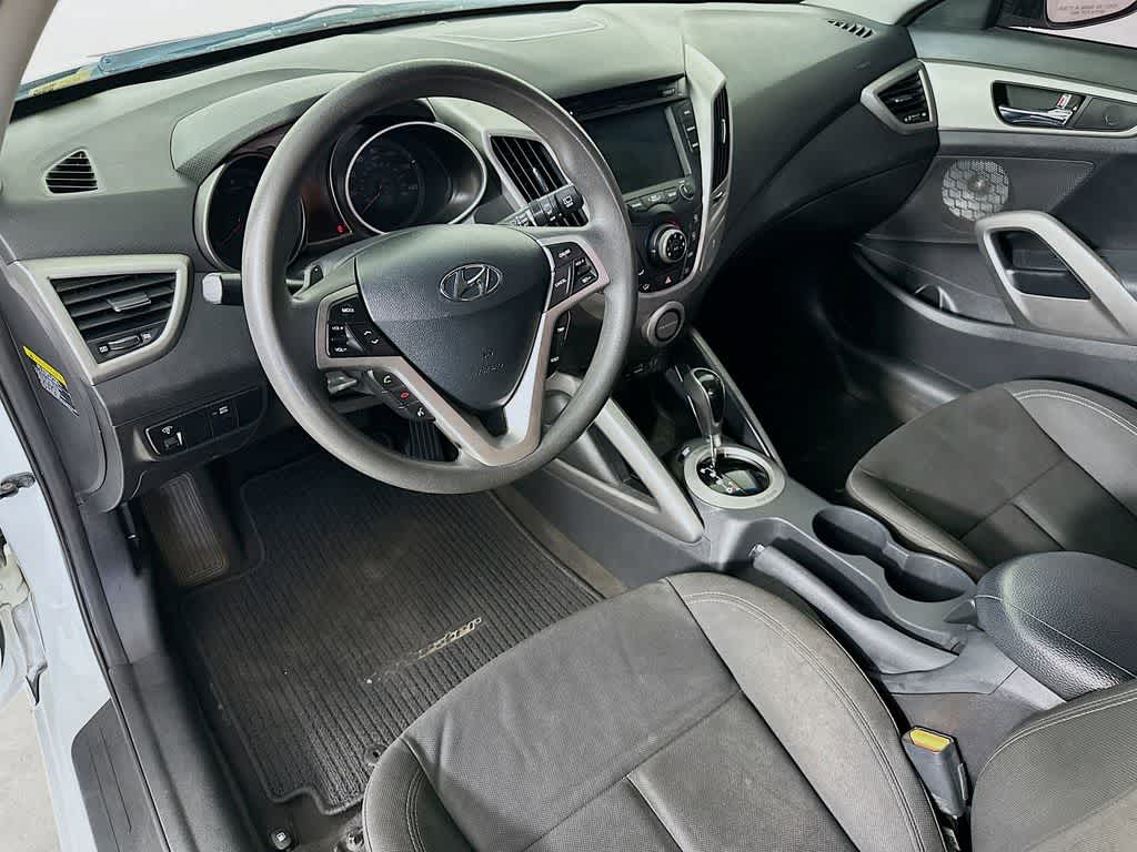 2015 Hyundai Veloster Base