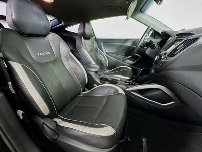 2013 Hyundai Veloster Turbo w/Black Int