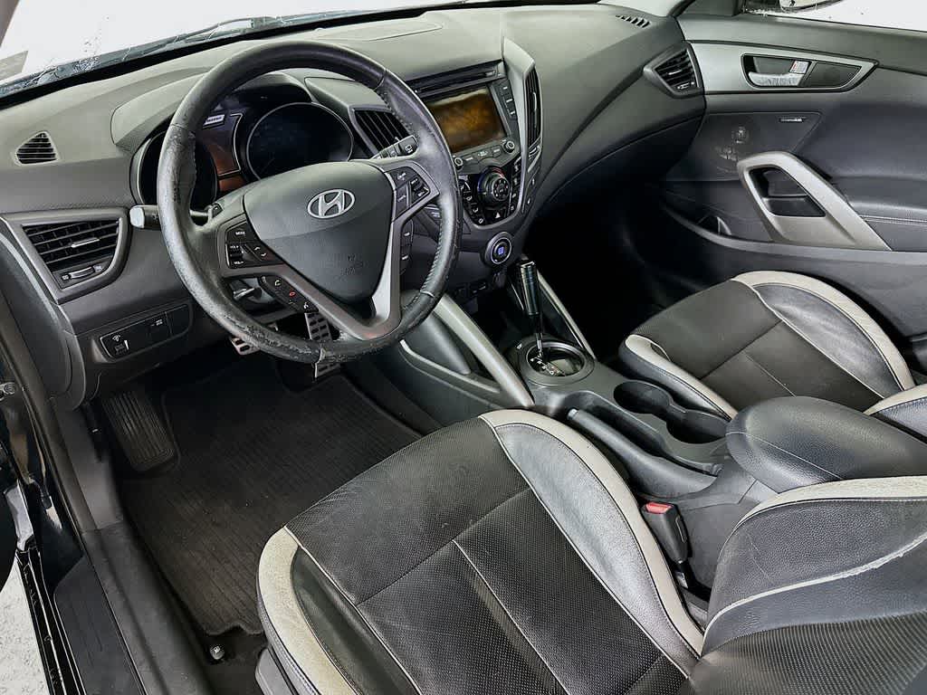 2013 Hyundai Veloster Turbo w/Black Int