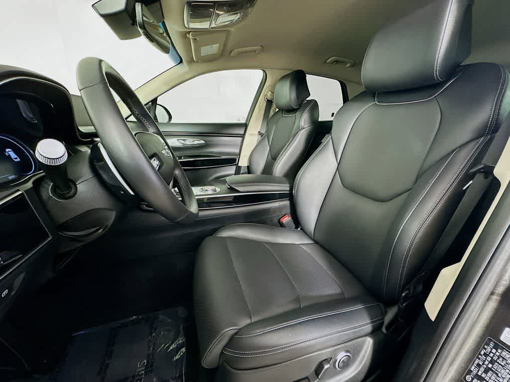 2025 Genesis GV70 2.5T