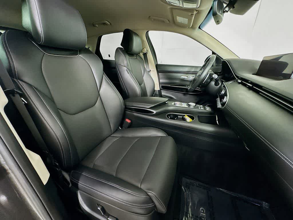 2025 Genesis GV70 2.5T