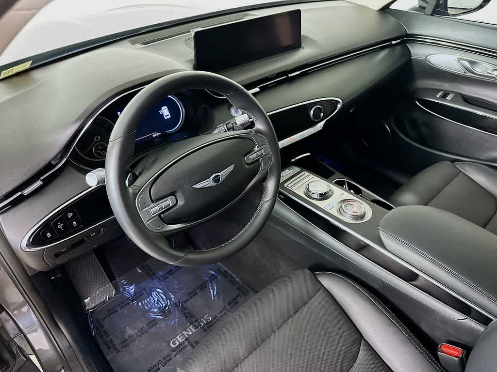 2025 Genesis GV70 2.5T
