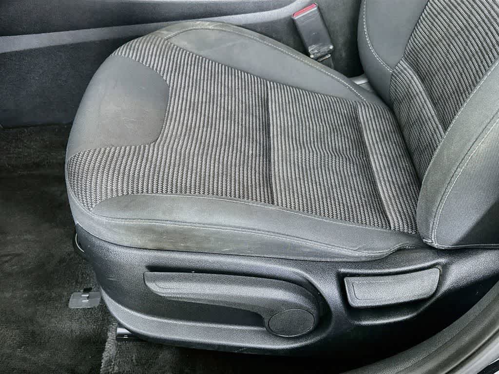 2020 Kia Niro LX