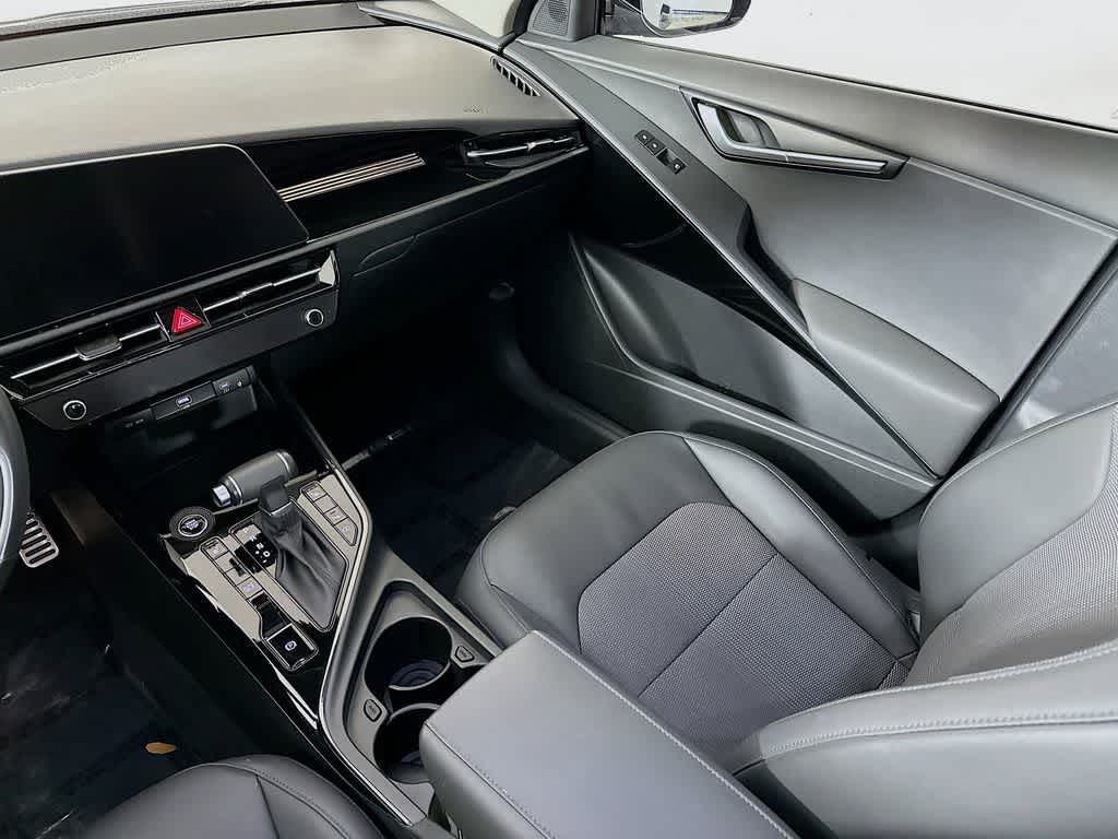 2024 Kia Niro EX Touring