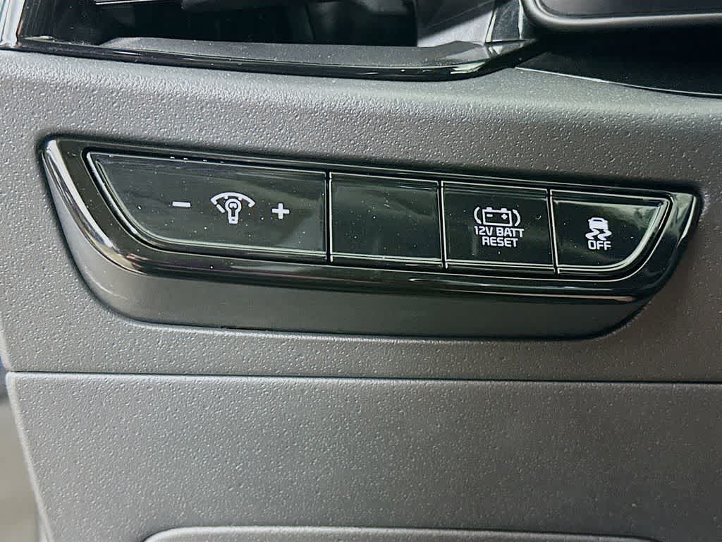 2024 Kia Niro EX Touring