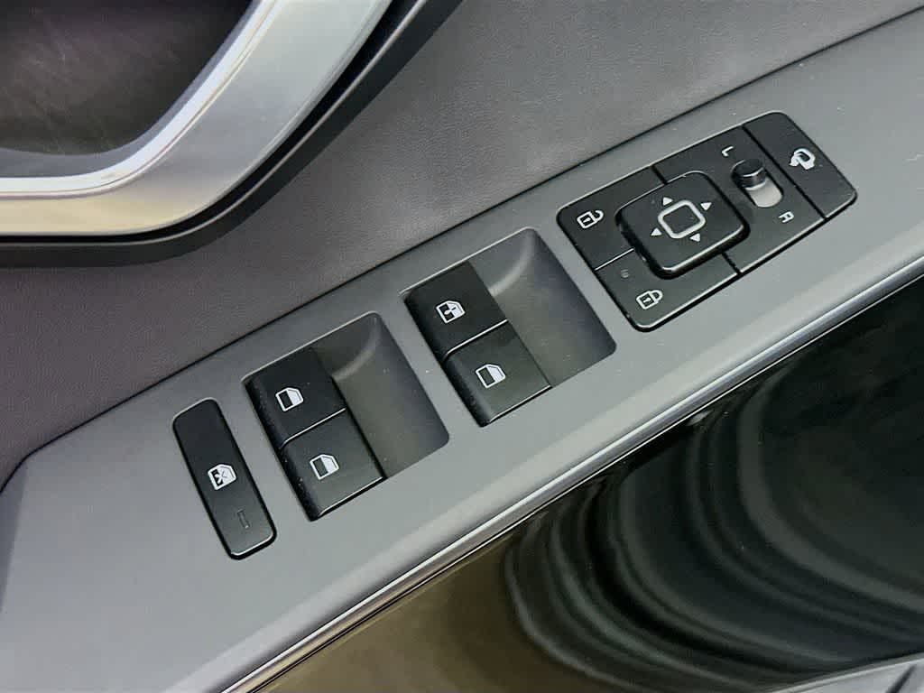 2024 Kia Niro EX Touring