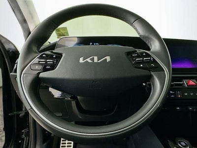 2024 Kia Niro EX Touring