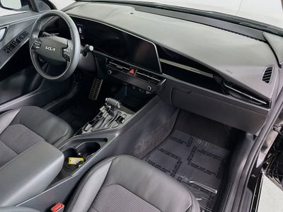 2024 Kia Niro EX Touring