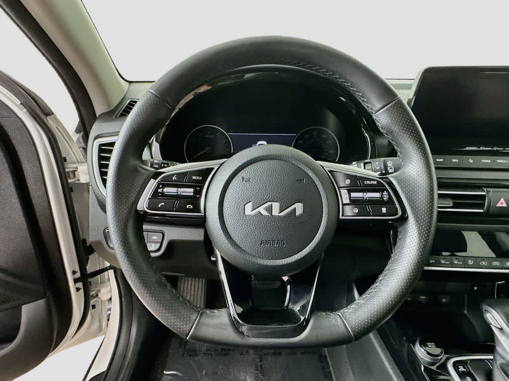 2023 Kia Seltos SX