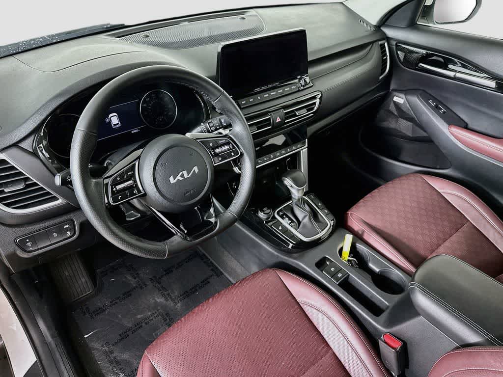 2023 Kia Seltos SX