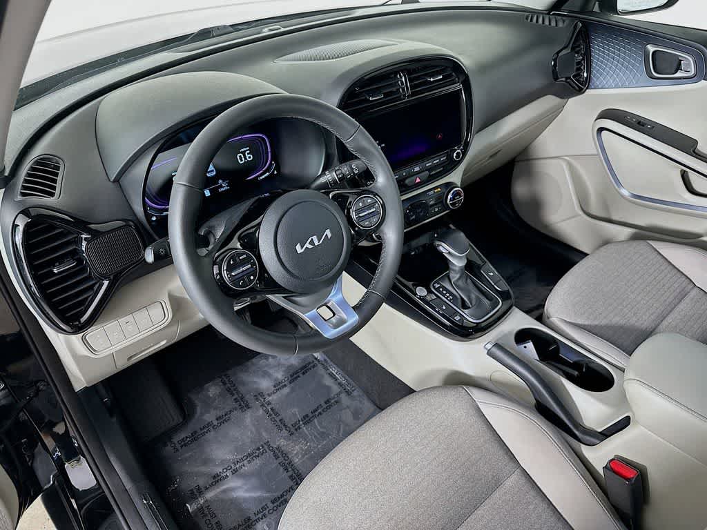 2023 Kia Soul EX