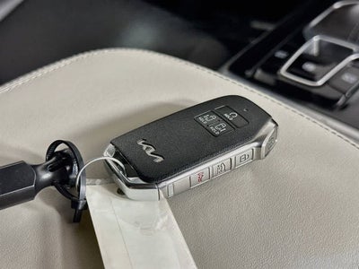 2024 Kia Carnival EX