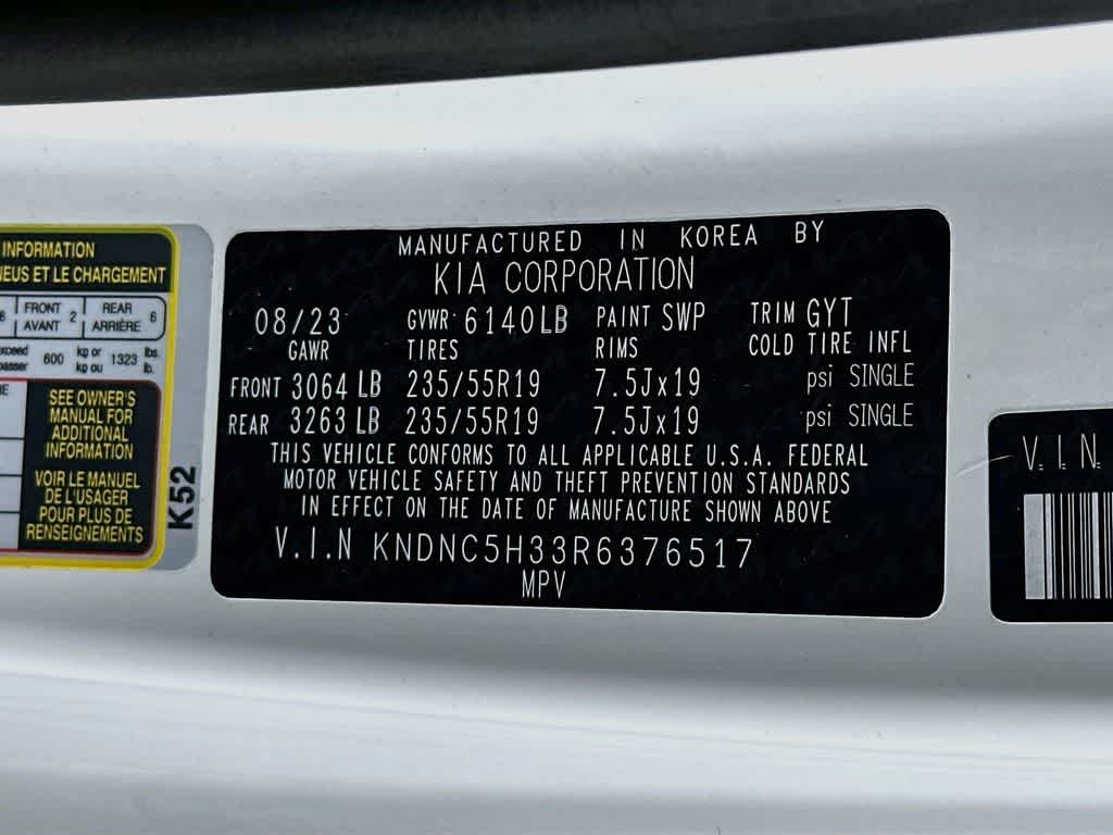 2024 Kia Carnival EX