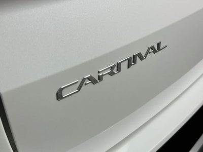 2024 Kia Carnival EX