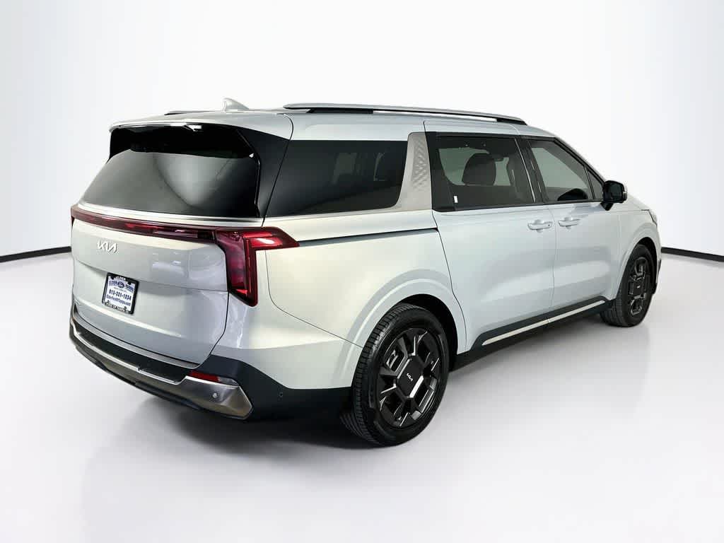 2025 Kia Carnival SX